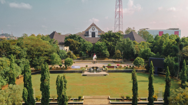 6 Universitas Terbaik di Semarang yang Jadi Incaran Calon Mahasiswa